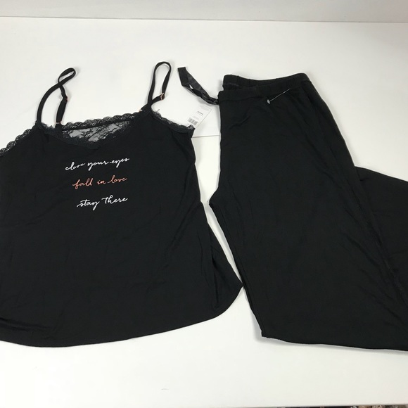 Danskin Other - Danskin Intimates cami and pants sleepwear set